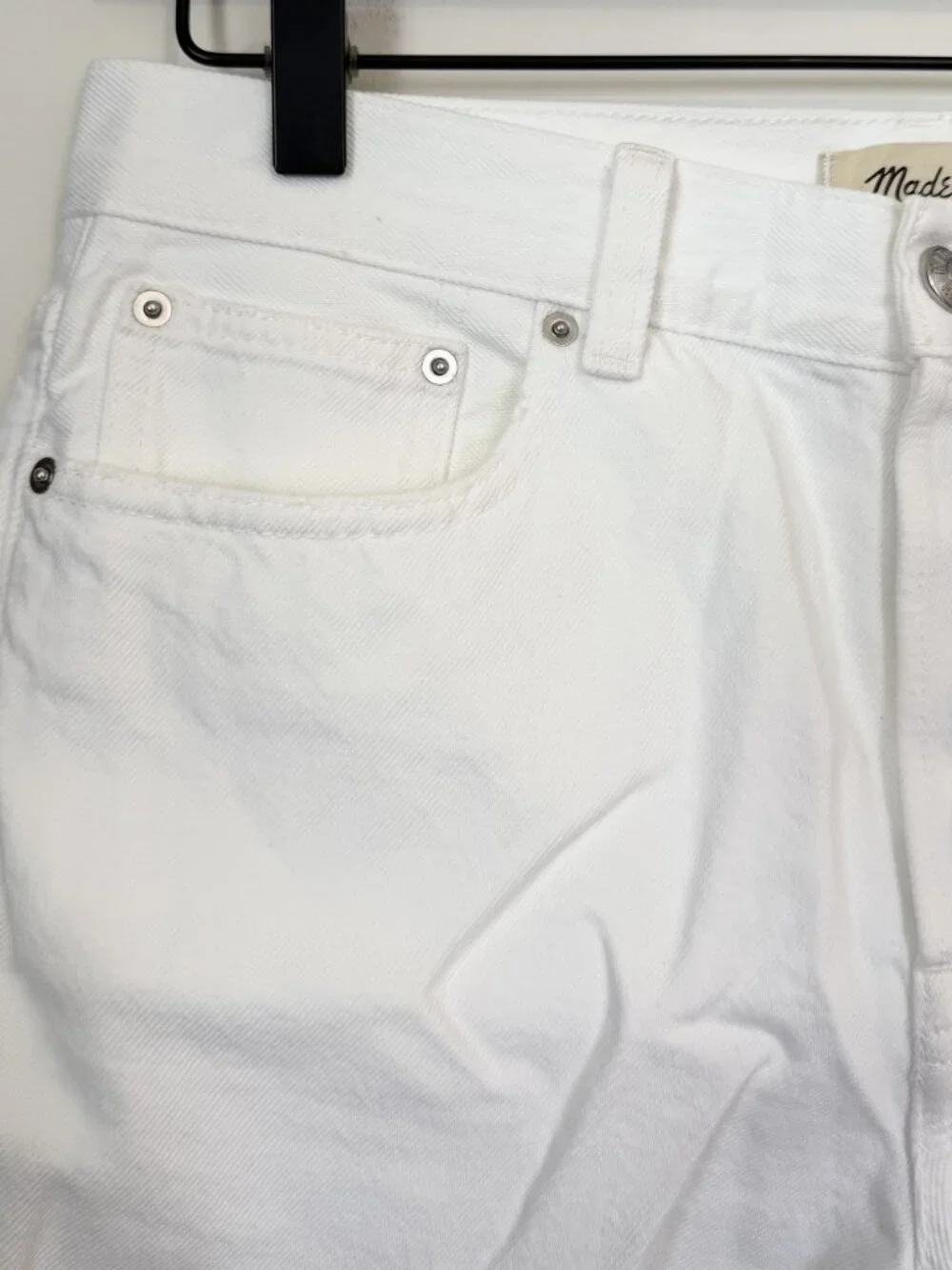 NWT Madewell The Brynn Long Short in Pure White - Size: 26